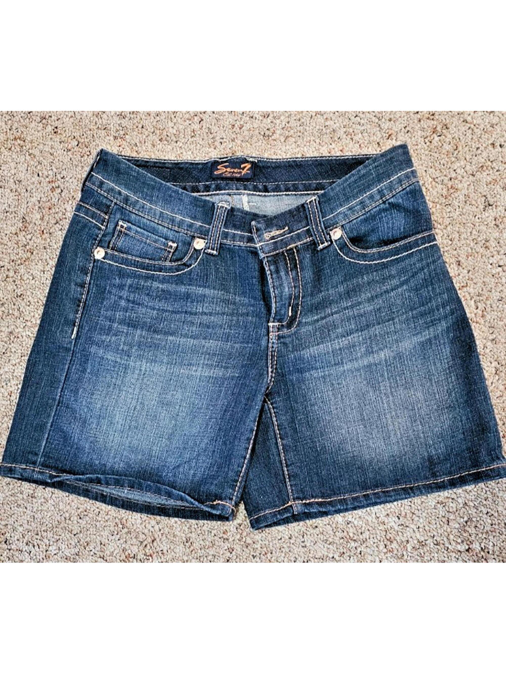 seven7  denim shorts  in a dark wash mid rise size 10